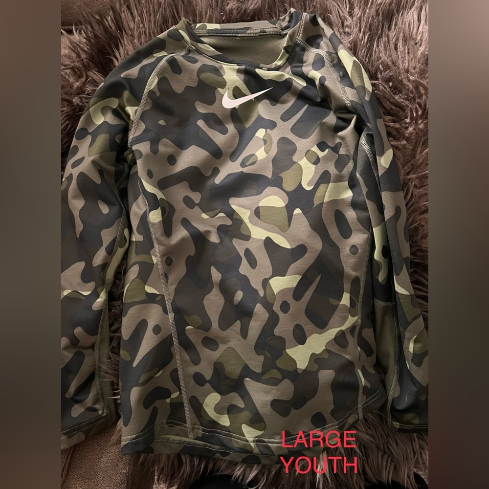Nike dri fit shirt long sleeve camo green sz large youth